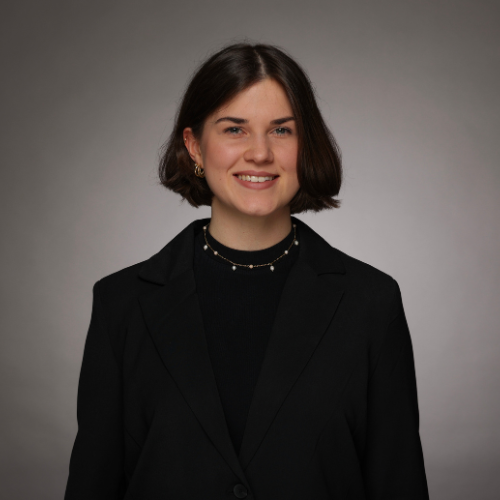 Mitarbeiterportrait von Annabelle Mais.