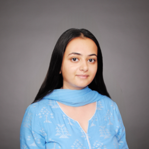 Mitarbeiterportrait von Bhagyashree Pandey.