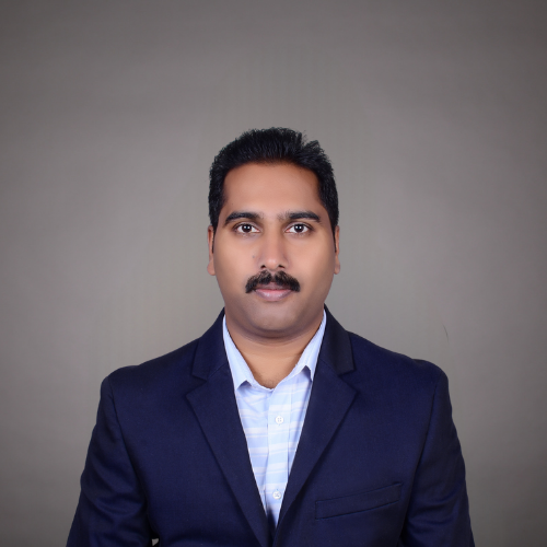 Mitarbeiterportrait von Biju K. John.