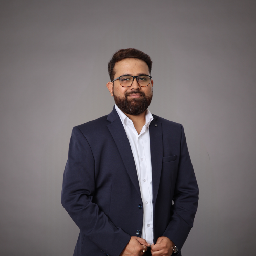 Mitarbeiterportrait von Eshan Sharma.