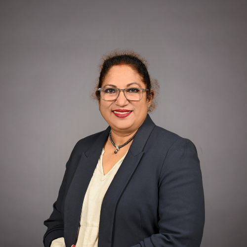 Mitarbeiterportrait von Meenakshi PR.